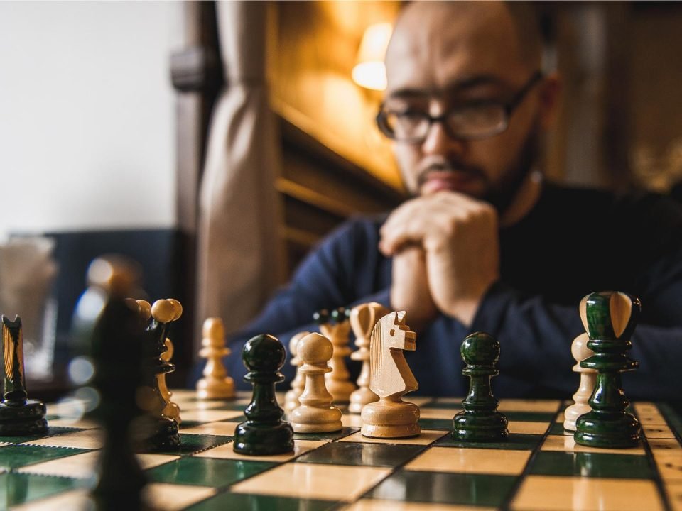 Chess tricks | Learn chess Online | Wisdom Chess Academy